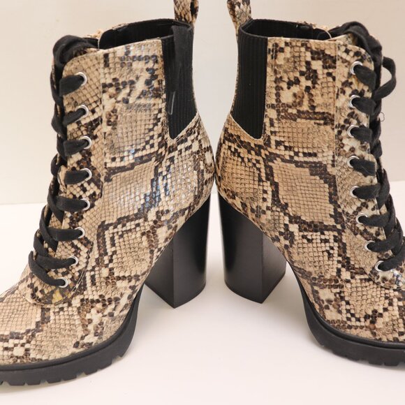 Steve Maden Snakeskin Embossed on Leather Ankle Chunky Heeled Boot Size 7M - Picture 5 of 8